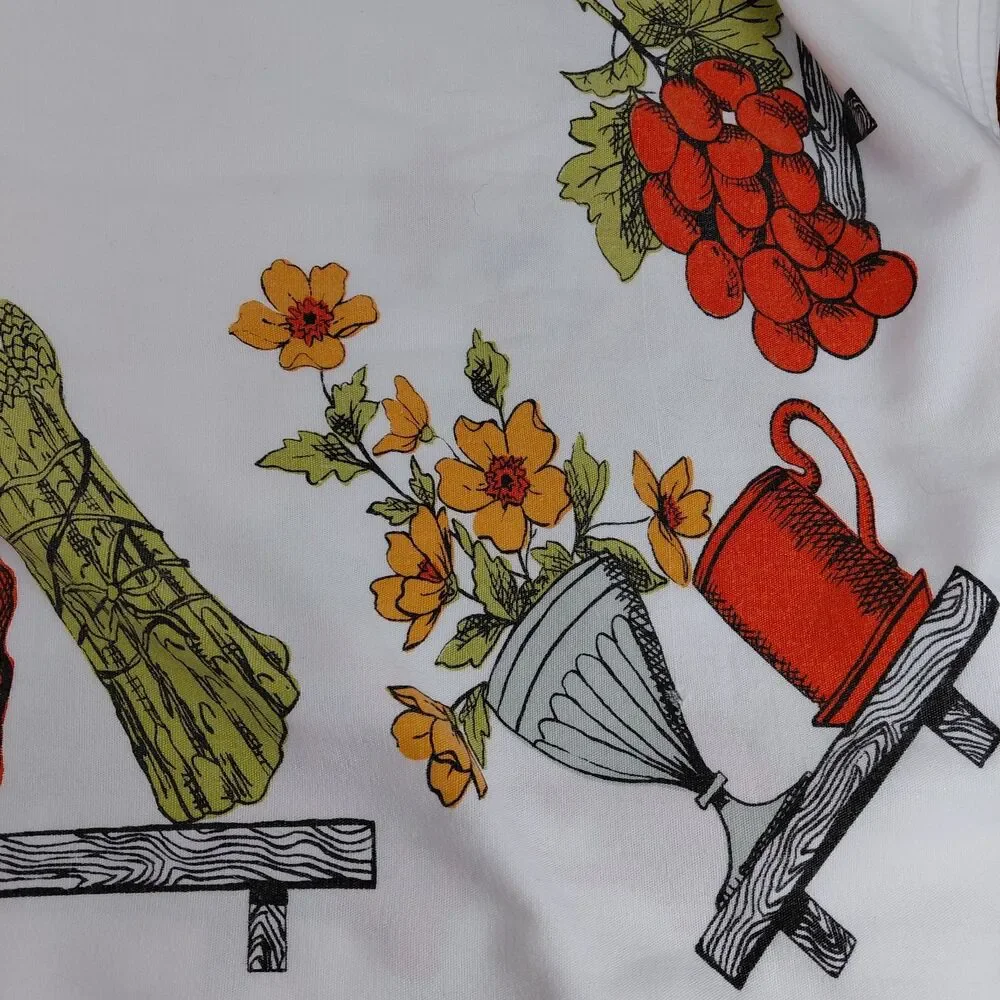 Vtg Vegetable Floral Table Cloth Rectangle Bridge 1960's 59.5x54